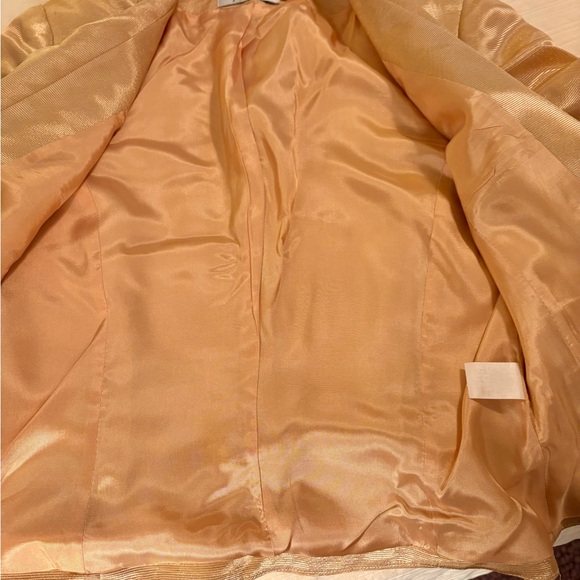 Gold Taiga jacket. - Picture 9 of 9